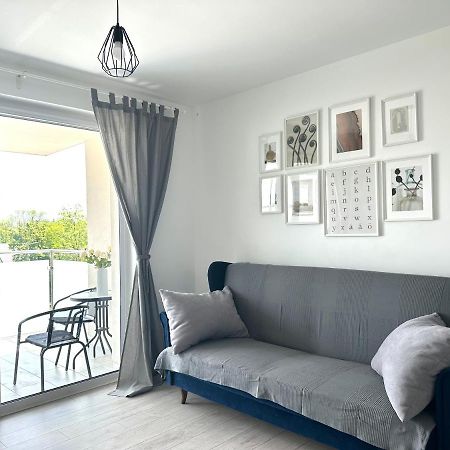Sdh 1 Radzymin Comfortable Apartment Near Warsaw Exterior foto