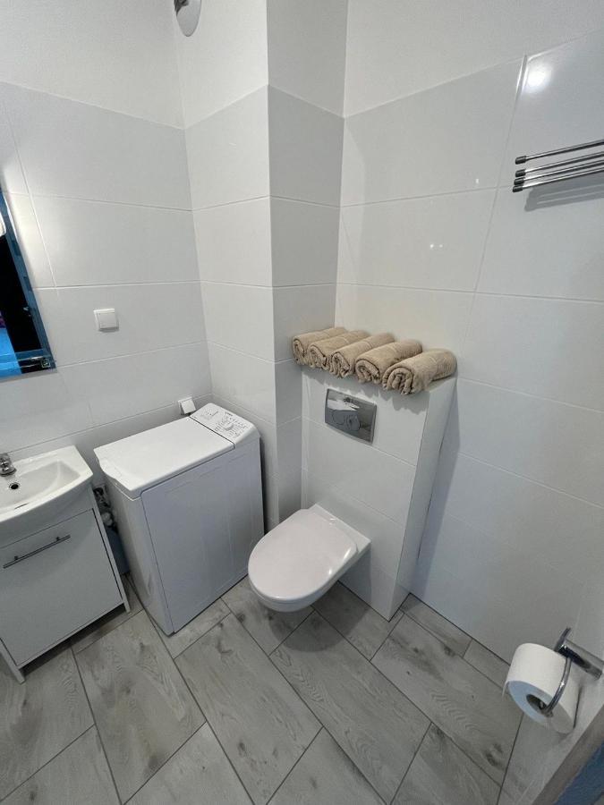 Sdh 1 Radzymin Comfortable Apartment Near Warsaw Exterior foto