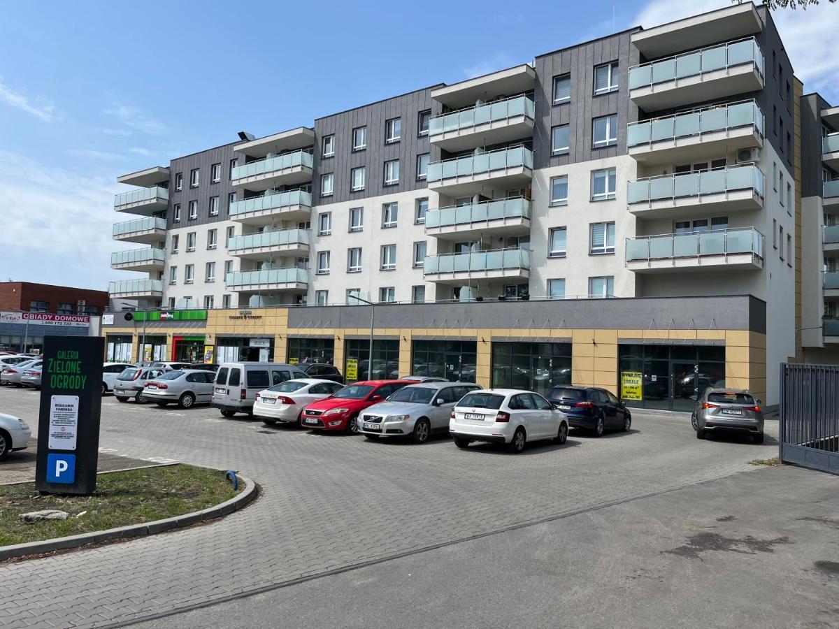 Sdh 1 Radzymin Comfortable Apartment Near Warsaw Exterior foto