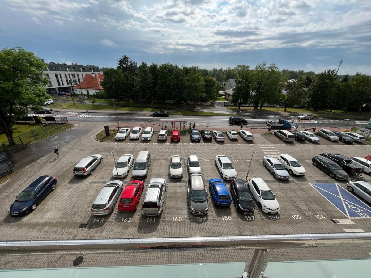 Sdh 1 Radzymin Comfortable Apartment Near Warsaw Exterior foto