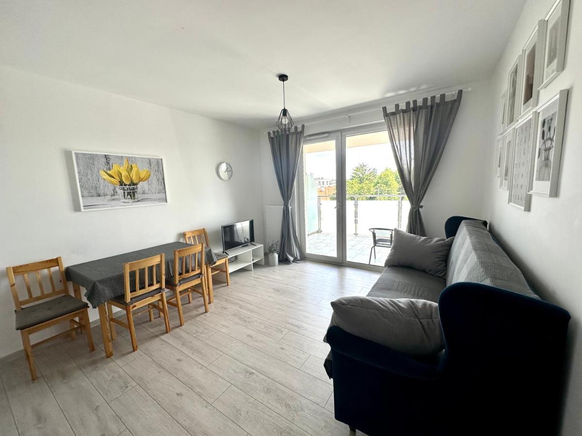Sdh 1 Radzymin Comfortable Apartment Near Warsaw Exterior foto